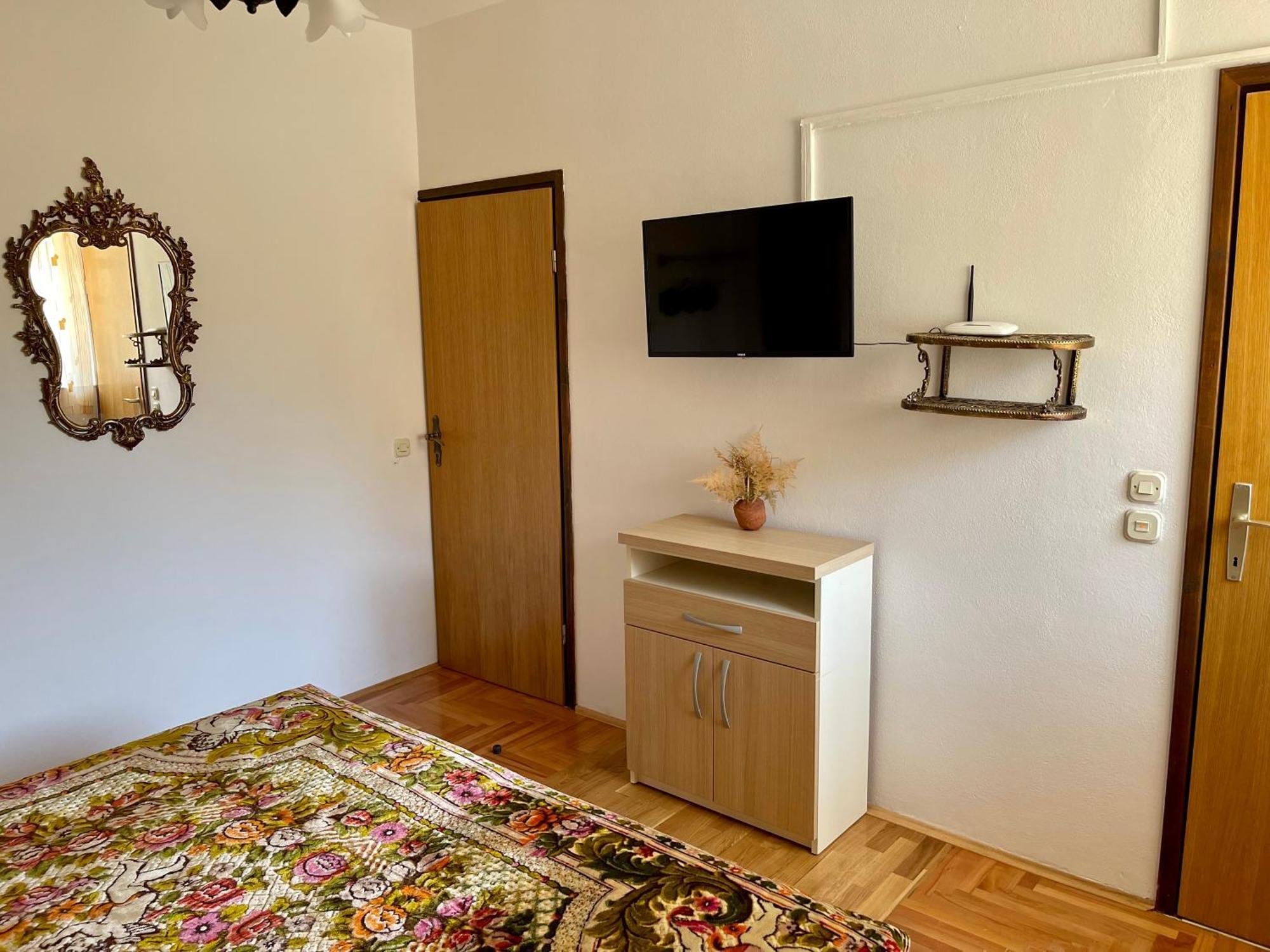 Rooms & Apartments Tepsa - Centre ฮวาร์ ห้อง รูปภาพ