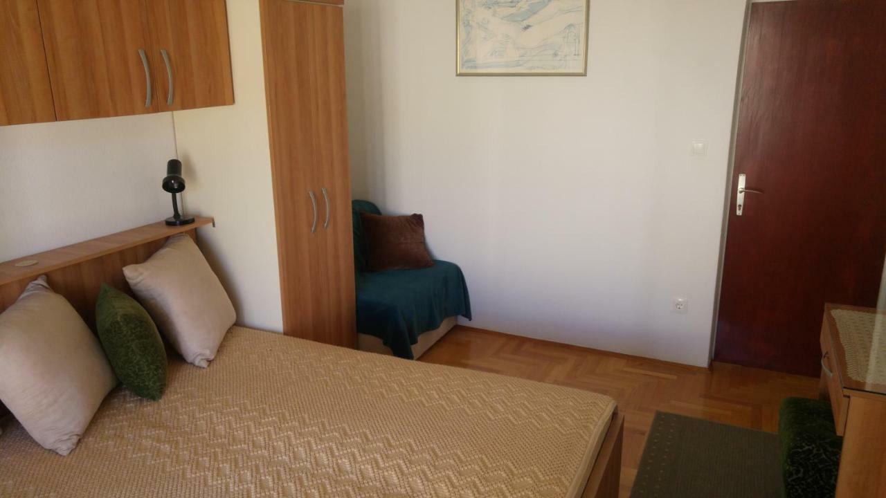 Rooms & Apartments Tepsa - Centre ฮวาร์ ภายนอก รูปภาพ